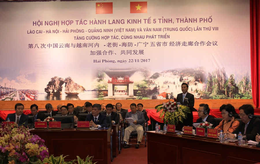 Chủ tịch UBND TP Hải Phòng Nguyễn Văn Tùng phát biểu tại hội nghị