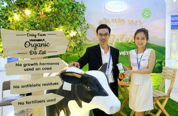 Sản phẩm “Sữa tươi Vinamilk 100% Organic” - từ Trang trại bò sữa Organic tiêu chuẩn châu Âu đầu tiên tại Việt Nam và Đông Nam Á có mặt tại APEC 2017