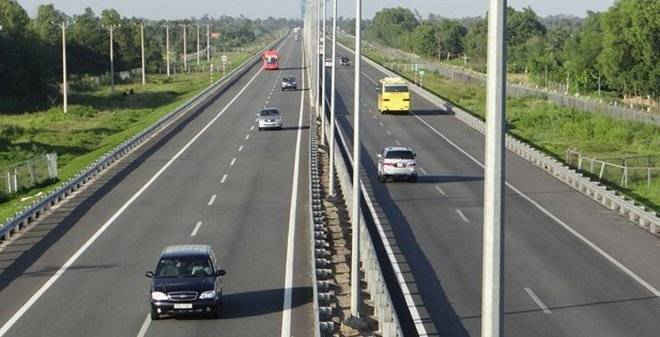 Sớm đưa cao tốc La Sơn – Túy Loan vào hoạt động