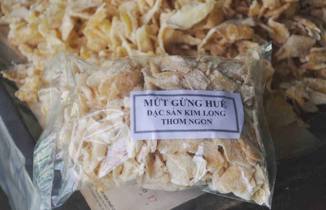 4-Mứt gừng xứ Huế vào Tết