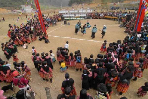 Hòa Bình: Tăng cường quản lý hoạt động văn hoá, tổ chức lễ hội dịp Tết Nguyên đán 2018
