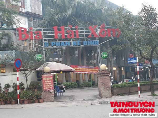 Hà Nội: Kỳ lạ dự án bãi xe 'biến hoá' thành... nhà hàng, quán nhậu.