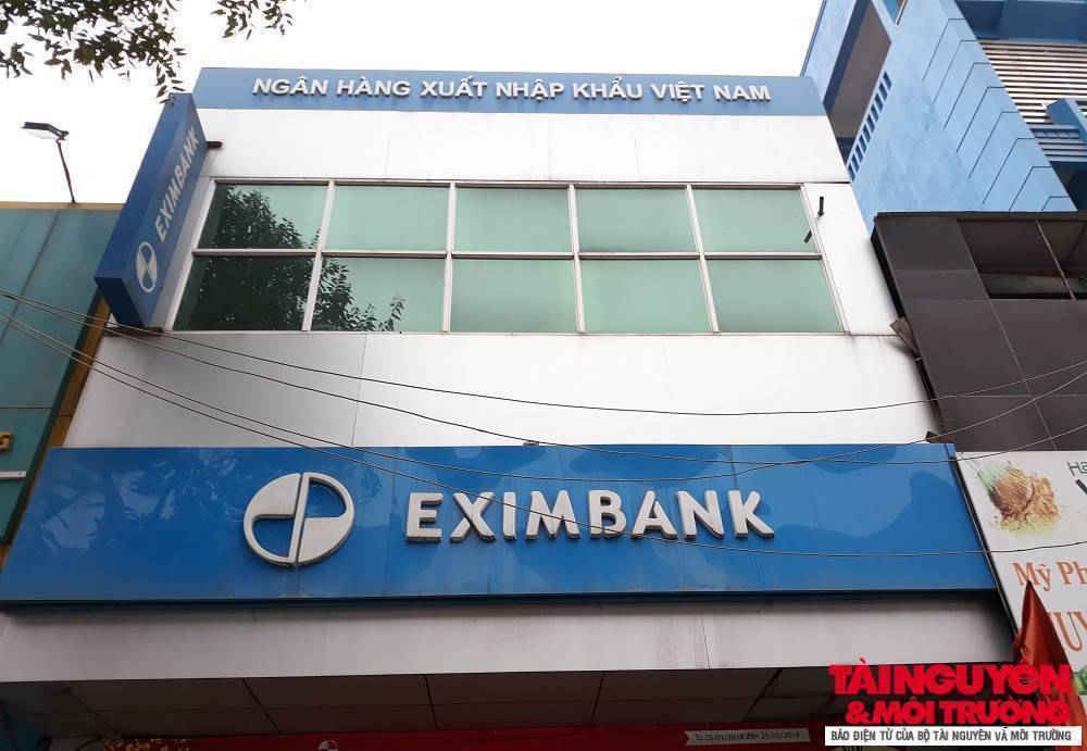 Cổ phiếu tiếp tục lao dốc, EximBank mất thêm hàng trăm tỷ đồng.