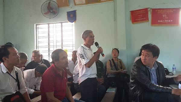 Người dân thôn Vân Dương 1 bức xúc chất vấn lãnh đạo TP. Đà Nẵng