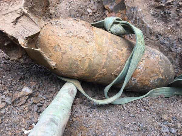 Quả bom phát hiện nặng gần 300 kg