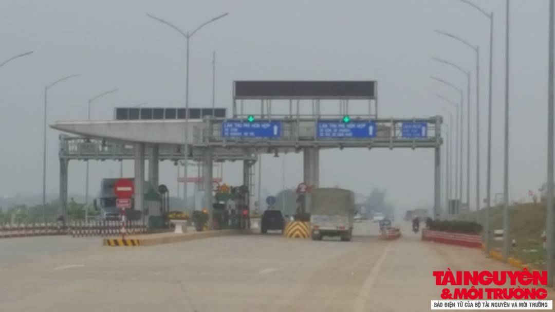 Tam Nông – Phú Thọ: Tuyến đê trọng yếu oằn mình chống trọi với xe tải trọng lớn tránh trạm BOT.