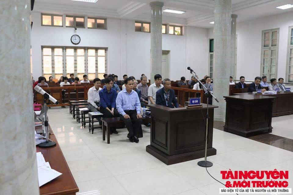 Chính thức đề nghị mức án với 9 bị cáo vụ vỡ đường ống nước sông Đà.