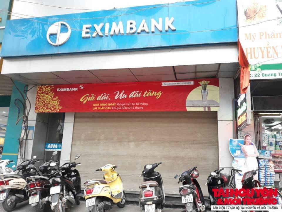  Ngân hàng TMCP xuất nhập khẩu Việt Nam (EximBank).