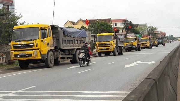 Công ty 179 phớt lờ lệnh cấm vẫn ngang nhiên vận tải trên đường