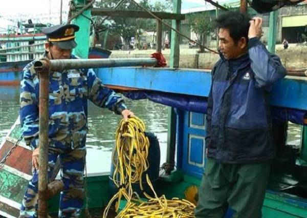 Nhiều ngư dân vi phạm trong đánh bắt thủy hải sản ở Nghệ An