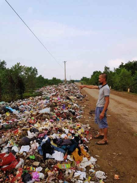 Sao lại làm bãi rác ở đầu nguồn nước