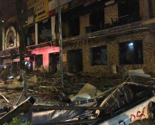 Hiện trường vụ nổ kinh hoàng tại quán nướng số 5 đường Trần Phú, TP Vinh