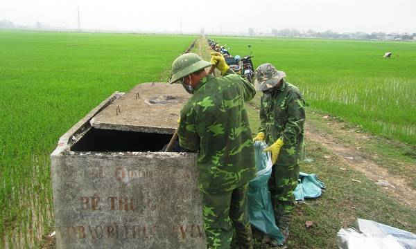 Thu gom vỏ bao bì thuốc BVTV đã qua sử dụng tại huyện Điện Biên.