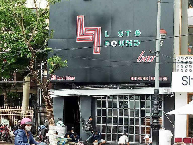 Quán pub Lost & Found (số 28 đường Bạch Đằng, quận Hải Châu)