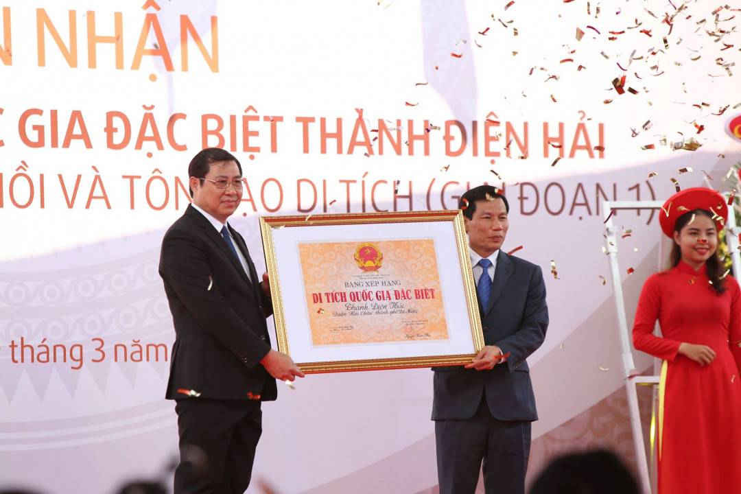 Đà Nẵng đón nhận Bằng xếp hạng Di tích quốc gia đặc biệt Thành Điện Hải