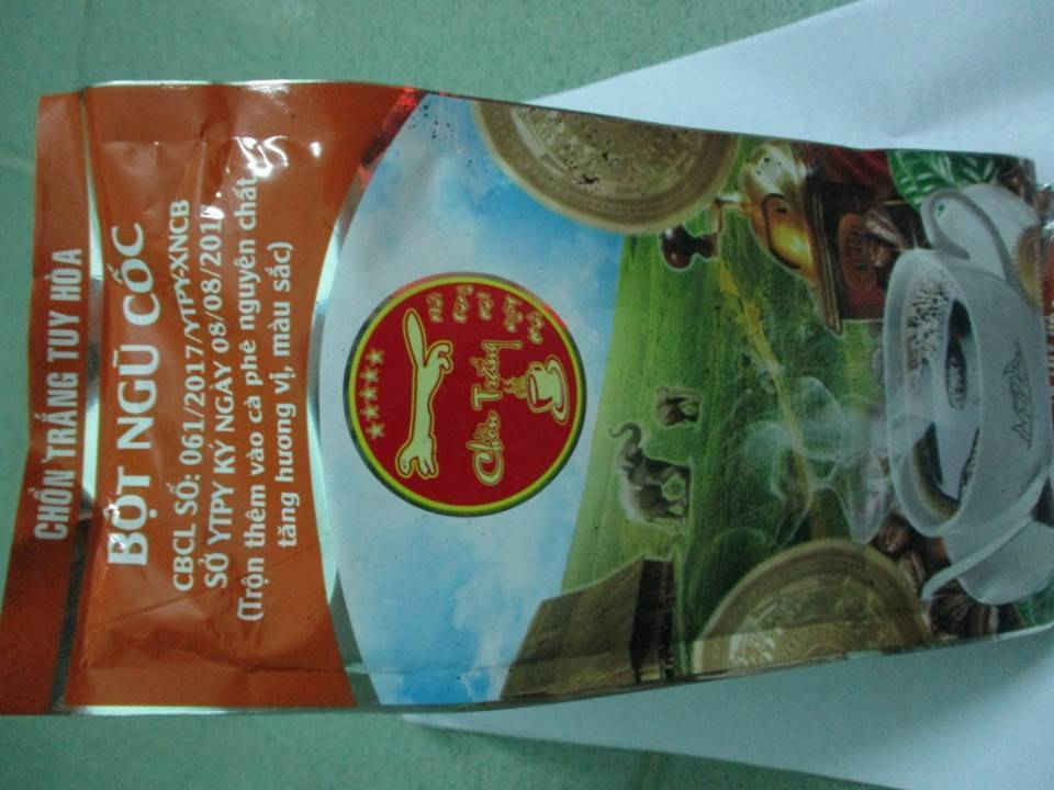 Bao bì sản phẩm cà phê Chồn trắng Tuy Hòa mới đổi thành bột ngũ cốc Chồn trắng Tuy Hòa của Công ty TNHH Hoàng Phú An 