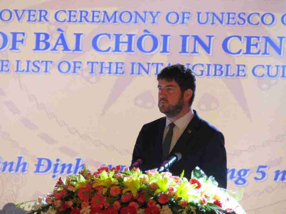 Ông Michael Croft- Trưởng đại diện Văn phòng UNESCO tại Việt Nam phát biểu tại buổi Lễ