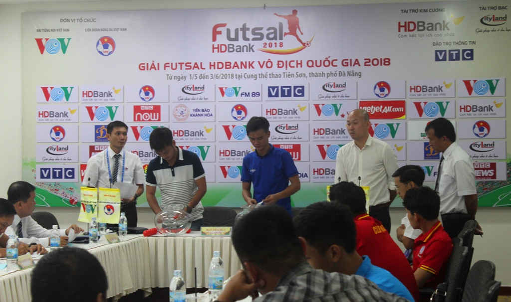 Bốc thăm xếp lịch thi đấu Giải Futsal HDBank Vô địch Quốc gia 2018