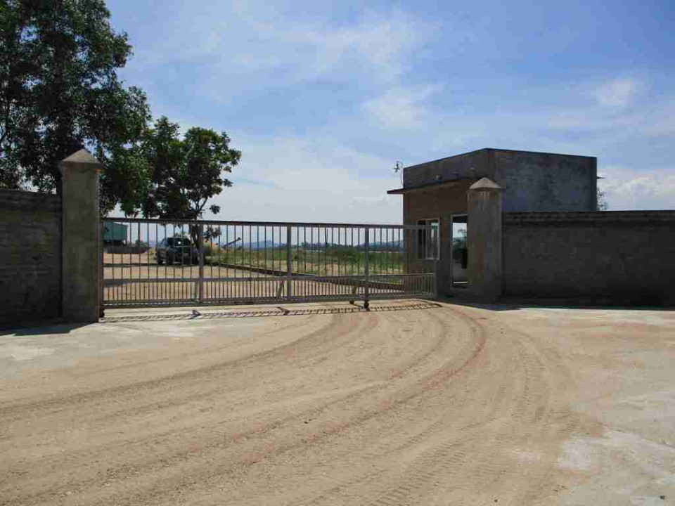 Nhà máy sản xuất vữa xi măng khô chất lượng cao Vĩ Đạt xây dựng không phép tại thôn Tân Mỹ, xã Hòa Phú, huyện Tây Hòa