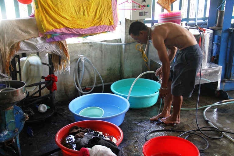 Hàng trăm hộ dân tại địa bàn quận Liên Chiểu phải sống trong cảnh thiếu nước sạch