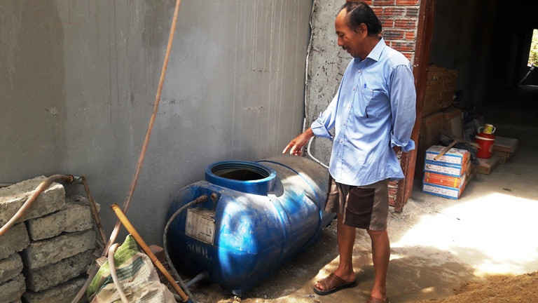 Hơn 1.000 hộ dân ở quận Ngũ Hành Sơn chỉ biết kêu trời do thiếu nước sạch