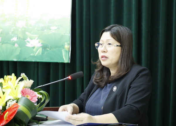 Thứ trưởng Bộ TN&MT Nguyễn Thị Phương Hoa phát biểu tại hội nghị