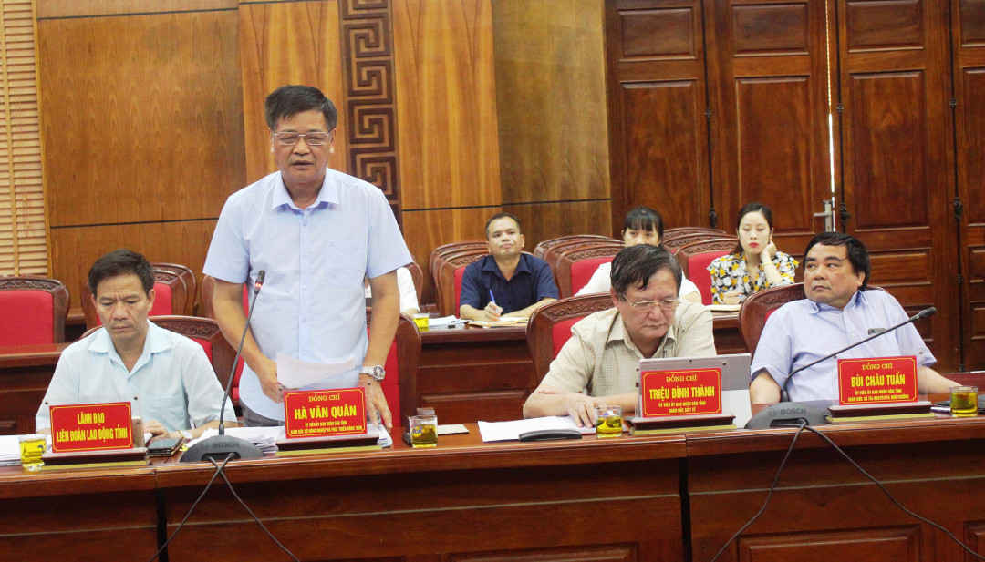 Ông Hà Văn Quân, Giám đốc sở Nông nghiệp và Phát triển nông thôn thông qua Dự án trồng cây mắc ca công nghệ cao