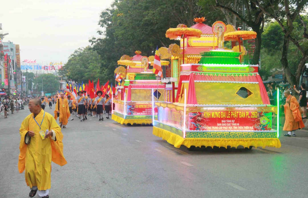 ... nhằm nguyện cầu quốc thái dân an, hòa bình thế giới