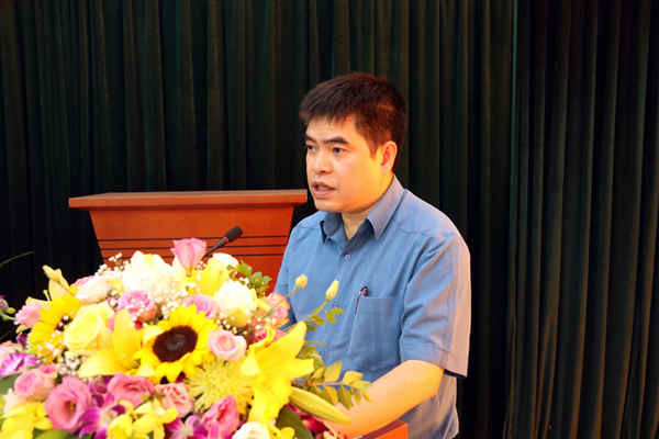 ​ Cục trưởng Cục Viễn thám quốc gia Nguyễn Quốc Khánh báo cáo ​