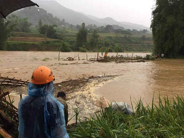 Một tuyến đường giao thông trên địa bàn tỉnh Lào Cai bị sạt lở do mưa lớn