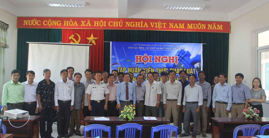 Tập huấn kiến thức pháp luật về lĩnh vực biển và hải đảo tại các địa phương ven biển Quảng Trị