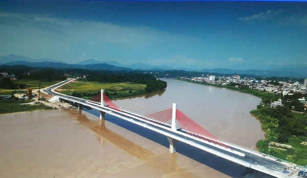 Cầu Bách Lẫm mở ra cơ hội thông thương, kết nối hạ tầng hai bờ sông Hồng