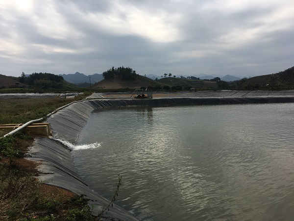 Hết năm 2017, các cơ sở gây ô nhiễm môi trường nghiêm trọng trên địa bàn huyện Mai Sơn đã được chứng nhận hoàn thành thực hiện các biện pháp xử lý ô nhiễm triệt để (Ảnh: Nhà máy Mía đường Mai Sơn)