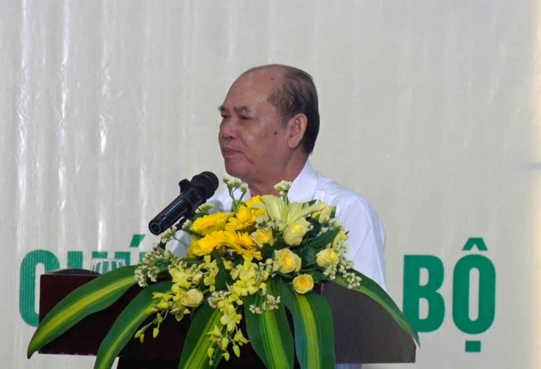 Ông Nguyễn Đức Hà- Nguyên Vụ trưởng Vụ cơ sở Đảng (Ban Tổ chức Trung ương) phát biểu trong hội nghị