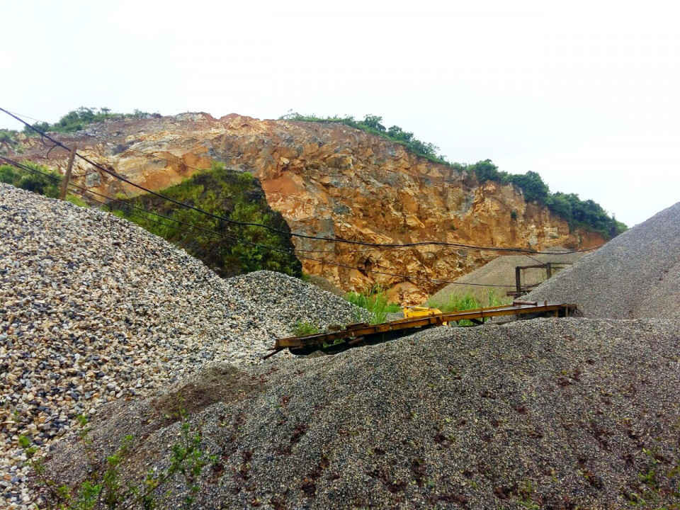 UBND huyện Tam Đường thường xuyên chỉ đạo UBND các xã tăng cường công tác quản lý khai thác khoáng sản