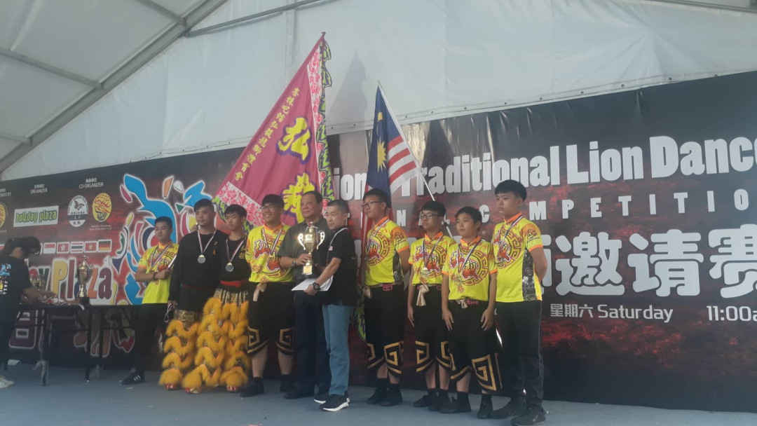 Đội Hong Yi (Malaysia) đạt giải nhì Giải Lân Địa bửu Thế giới tại Yoho – Malaysia