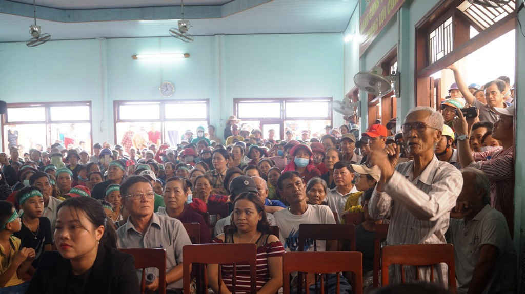 Dù chính quyền tỉnh Quảng Ngãi đã tổ chức đối thoại với người dân nhưng vẫn không tìm được tiếng nói chung