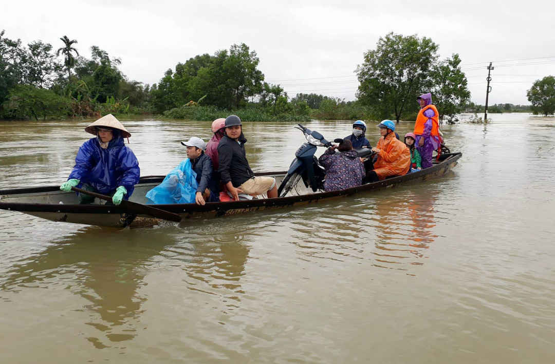 Thừa Thiên Huế hỗ trợ tối đa 20 triệu đồng cho hộ gia đình khó khăn do thiên tai gây ra