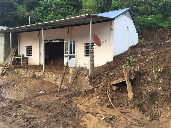1.521 nhà trên toàn tỉnh bị mưa lũ gây thiệt hại