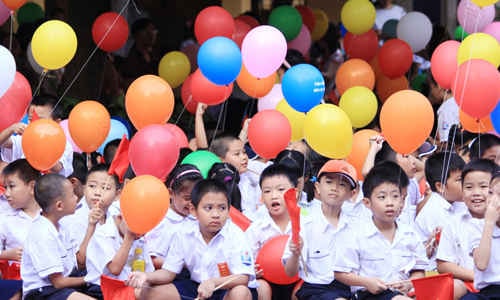 vovgiaothong ha noi khai giang nam hoc moi 5 LCWV