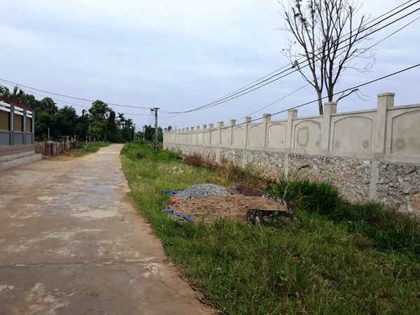Công ty Bình Nguyên xây dựng tường rào lấn chiếm đất