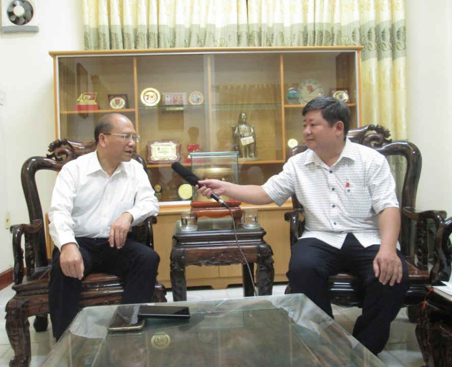 Ông Nguyễn Mạnh Hùng- Bí thư Tỉnh ủy Bình Thuận đã có buổi làm việc với PV Báo TN&MT về tình hình khai thác Titan ở Bình Thuận