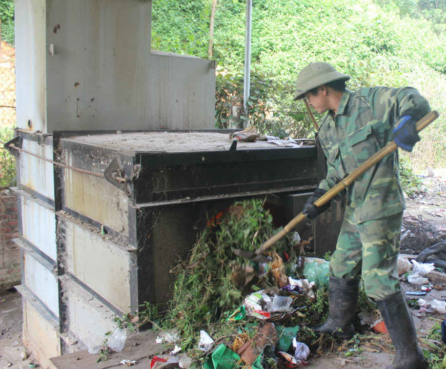 Xử lý rác thải tại huyện Điện Biên