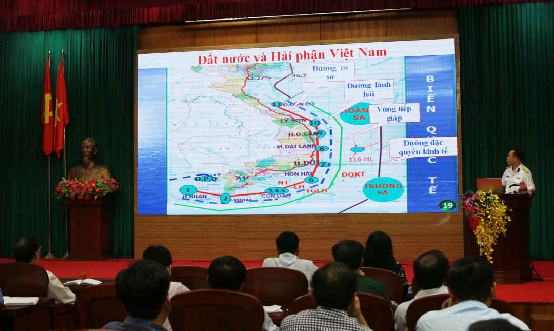 được tổ chức triển khai thực hiện theo Chương trình phối hợp tuyên truyền về biển, đảo giữa Tỉnh ủy Điện Biên với Đảng ủy Quân chủng Hải quân Việt Nam.