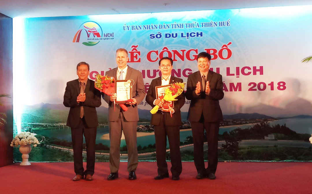 Trao giải cho các doanh nghiệp du lịch hàng đầu tại Thừa Thiên Huế