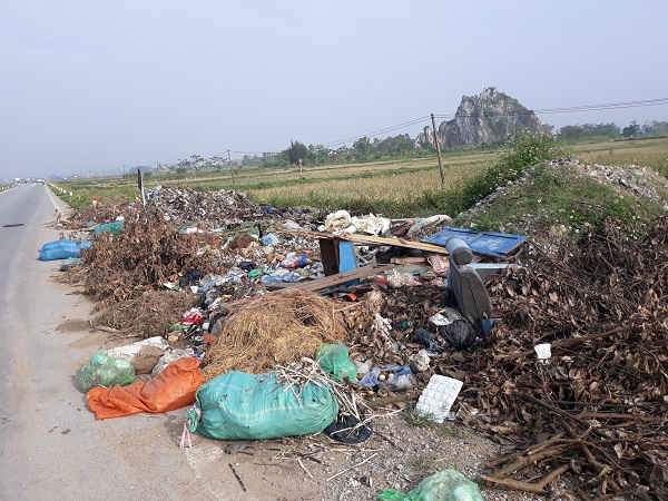 Lượng rác thải phát sinh tại huyện Quỳ Lưu rất lớn