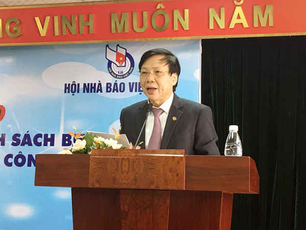 Nhà báo Hồ Quang Lợi – Phó Chủ tịch Thường trực Hội Nhà báo Việt Nam phát biểu