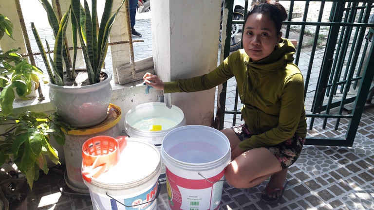 Những ngày qua, TP.Đà Nẵng xảy ra tình trạng thiếu nước sinh hoạt nghiêm trọng trên khắp các địa bàn