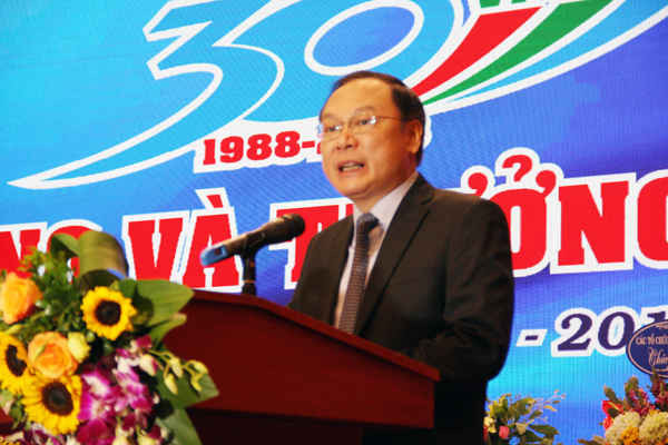 Thứ trưởng Bộ Tài nguyên và Môi trường (TN&MT) Lê Công Thành phát biểu chào mừng tại buổi lễ
