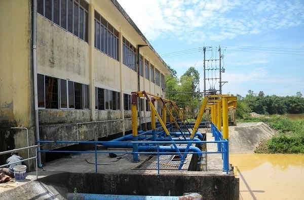 Trạm bơm phòng mặn An Trạch, nơi cung cấp nguồn nước cho Nhà máy nước Cầu Đỏ